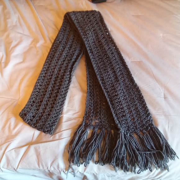 Handmade Scarf - Picture 1 of 1